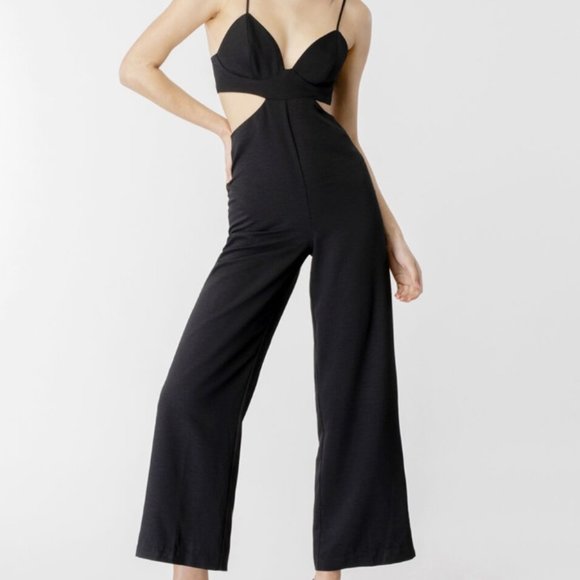 BARDOT CUT OUT SLIT PANTSUIT IN BLACK - Picture 1 of 7